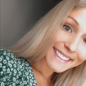 Meet your Posher, Rosalie